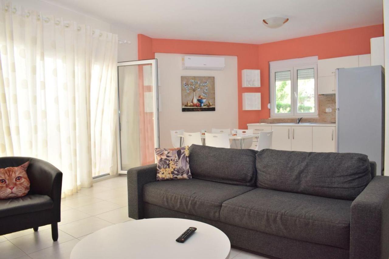 Rezidenca Primavera Apartments ドゥラス エクステリア 写真